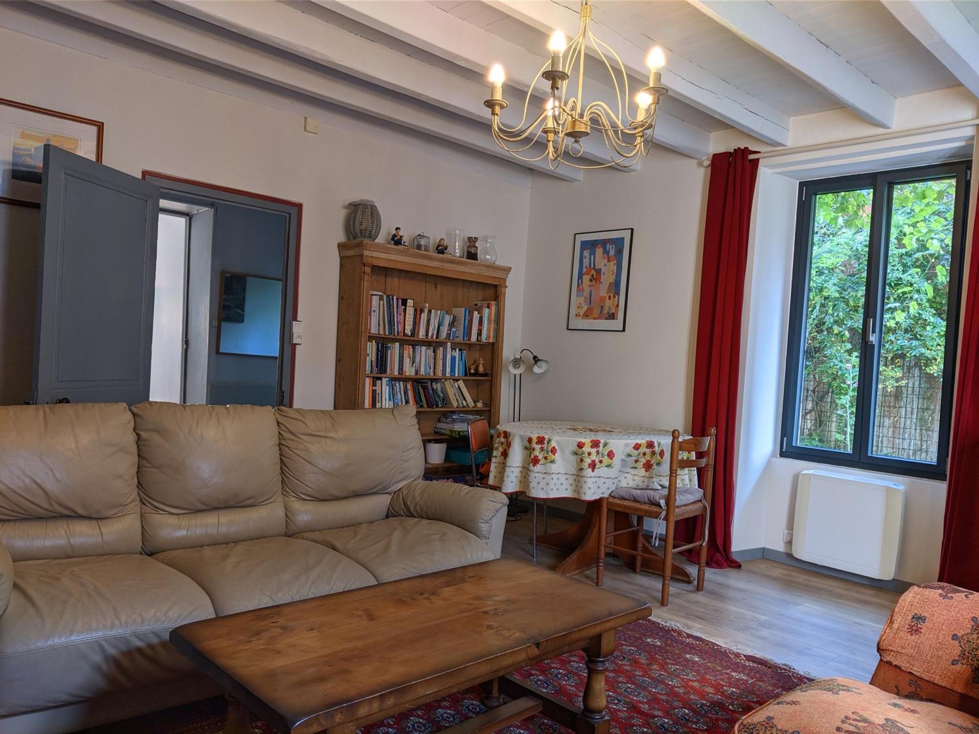 Les Volets Bleus Villa Arçais Buitenkant foto